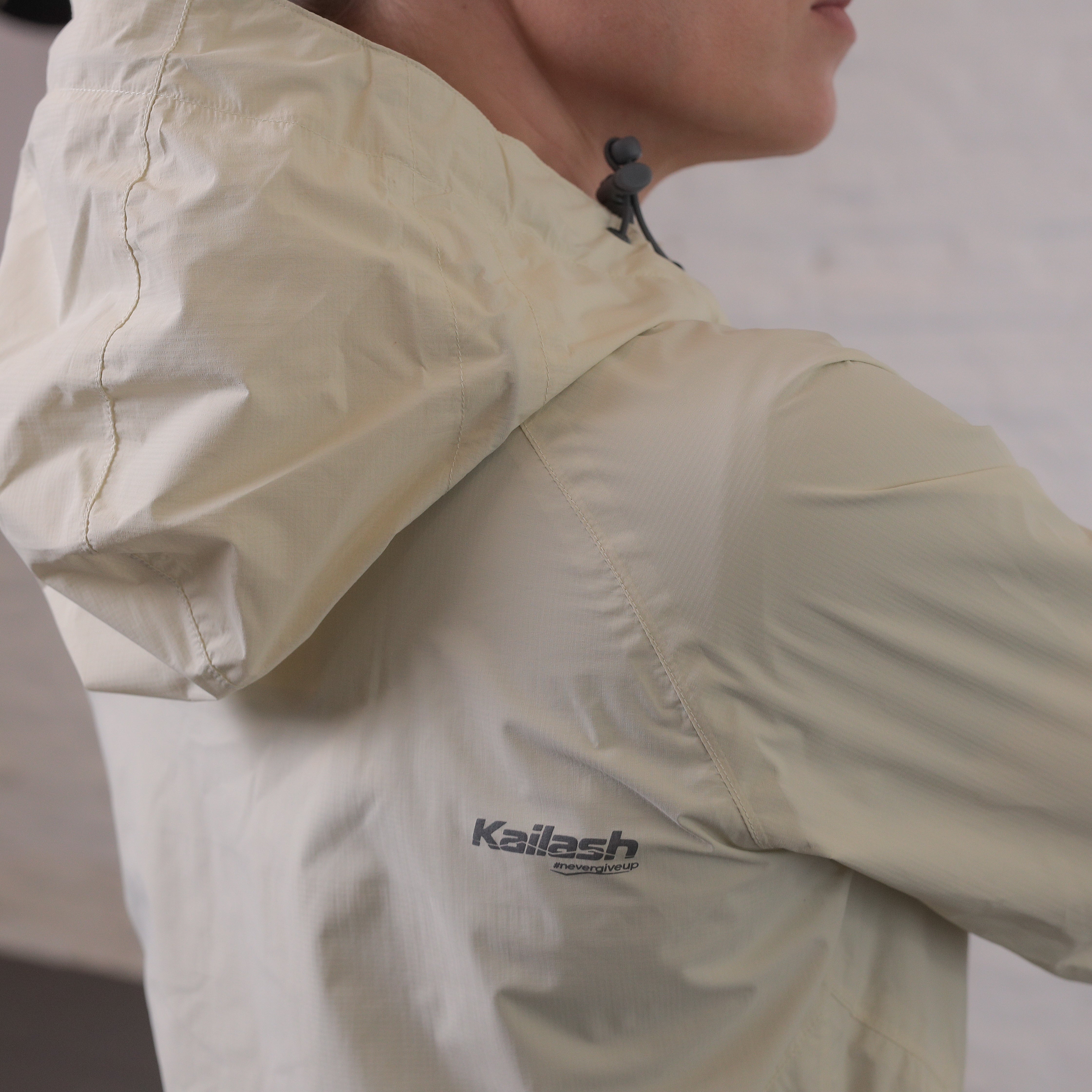 JAQUETA ANORAK UTMB FEMININO - Kailash JAQUETA ANORAK UTMB FEMININO - Kailash